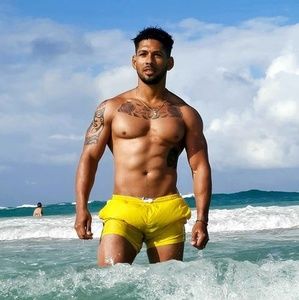 Meet your Posher, Maykel